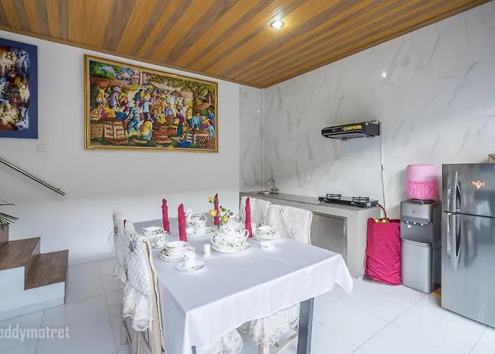Family With Pool Villa