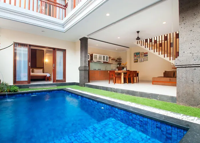 Family With Pool Villa Legian (Bali)